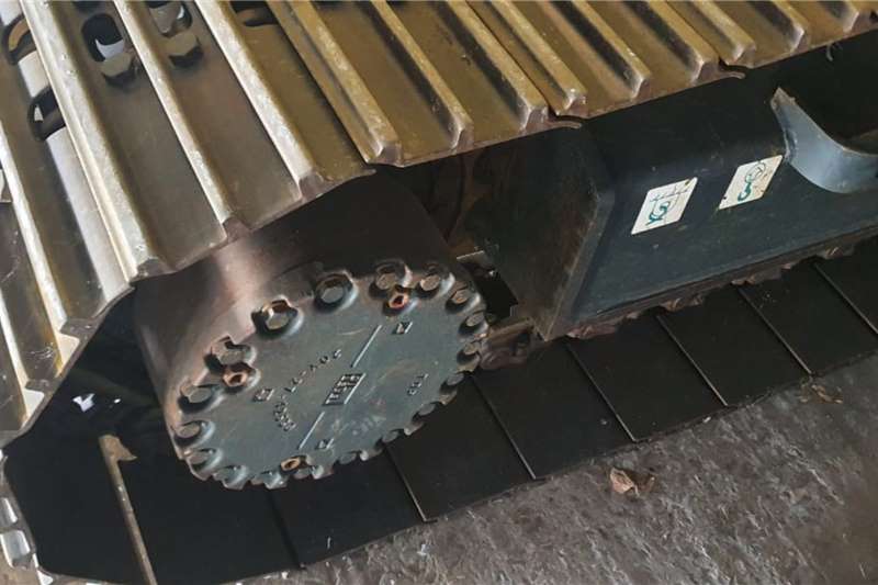   PC200/8