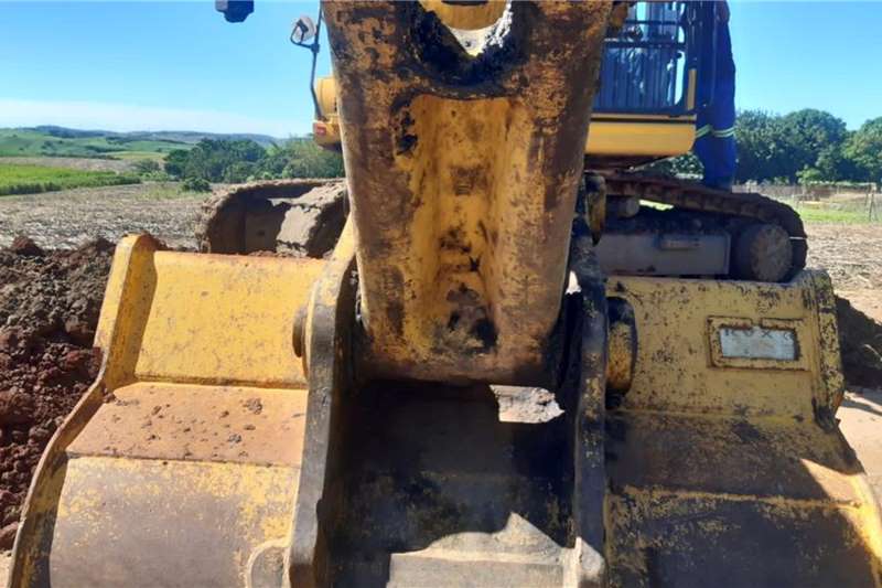   PC300 8