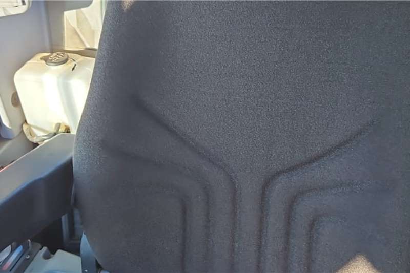  KX080 3