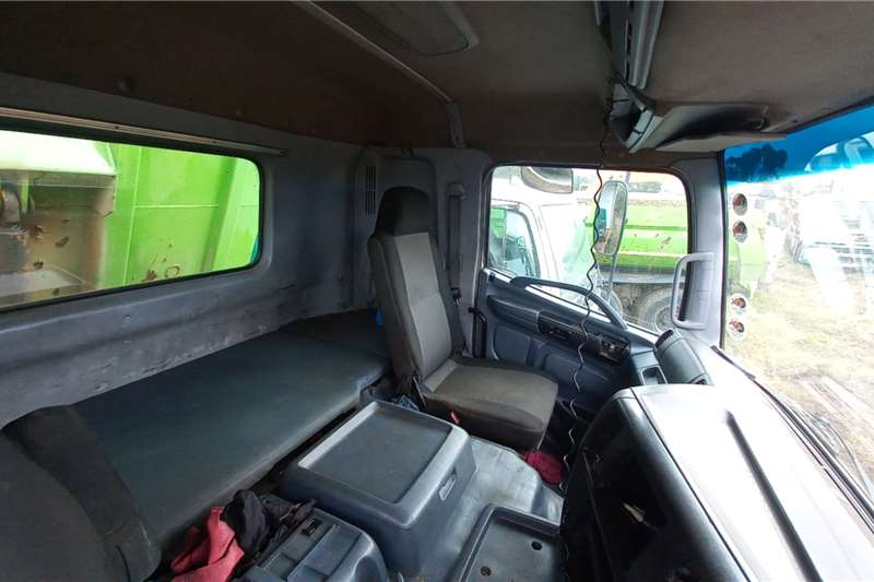   3335 ACTROS