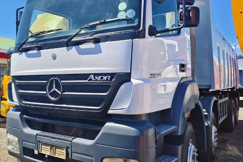   Axor 3535