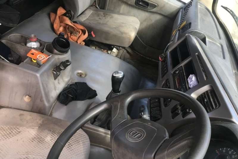   UD CGE 370