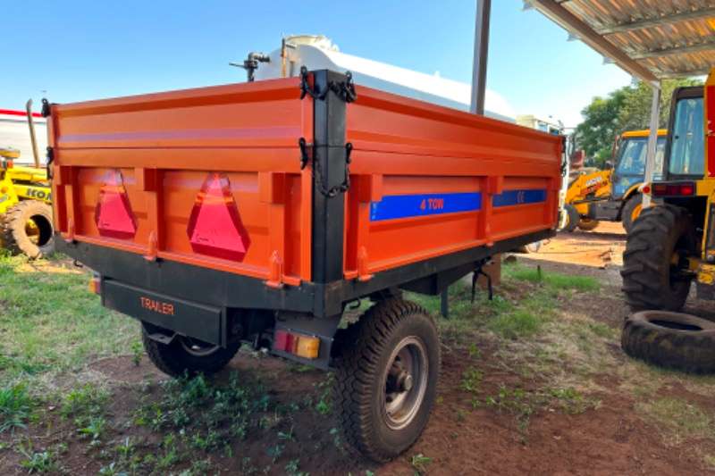   O Range Tip Trailers