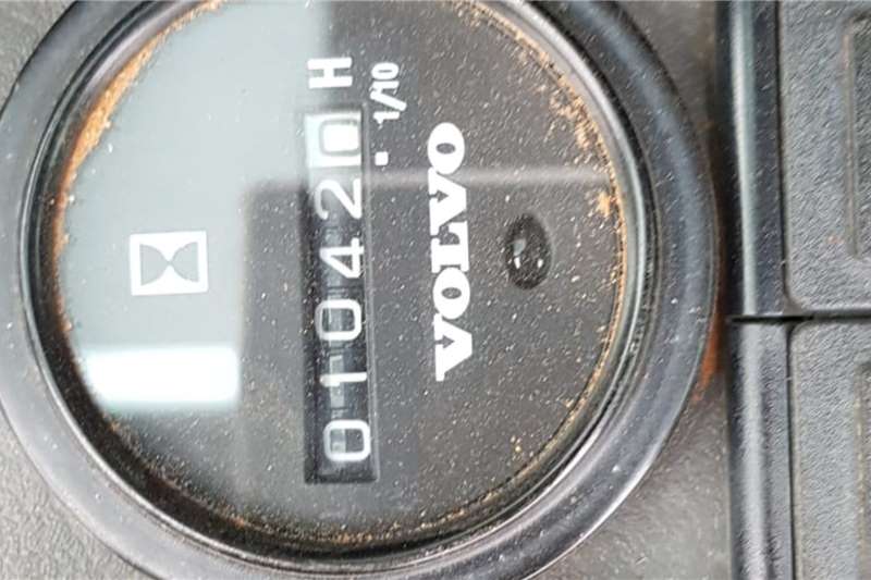   EC210LC