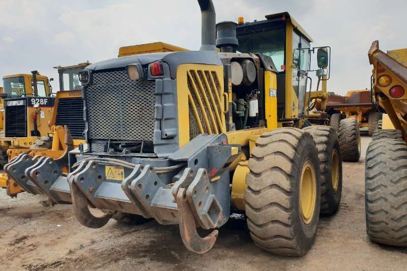   G990
