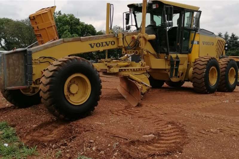   G990