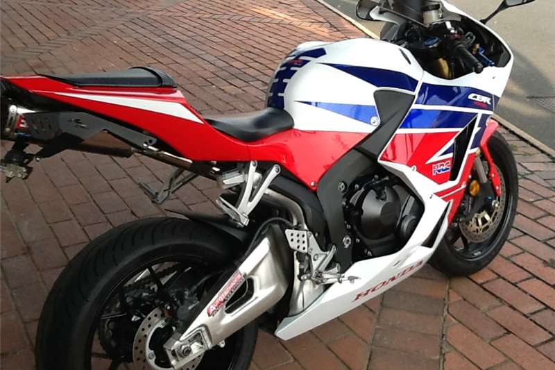 Honda cb 600 rr