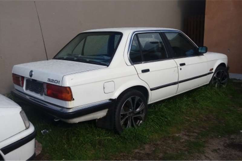 Bmw 3 Series Box Shape Cars For In Western Cape R 12 000 On Bmw 3 Series Box Shape