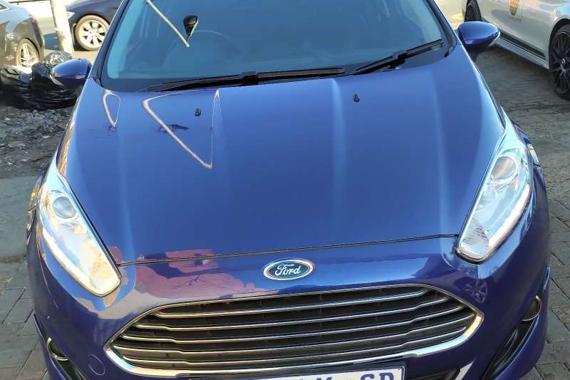 2016 Ford Fiesta hatch 5-door FIESTA 1.0 ECOBOOST TITANIUM 5DR