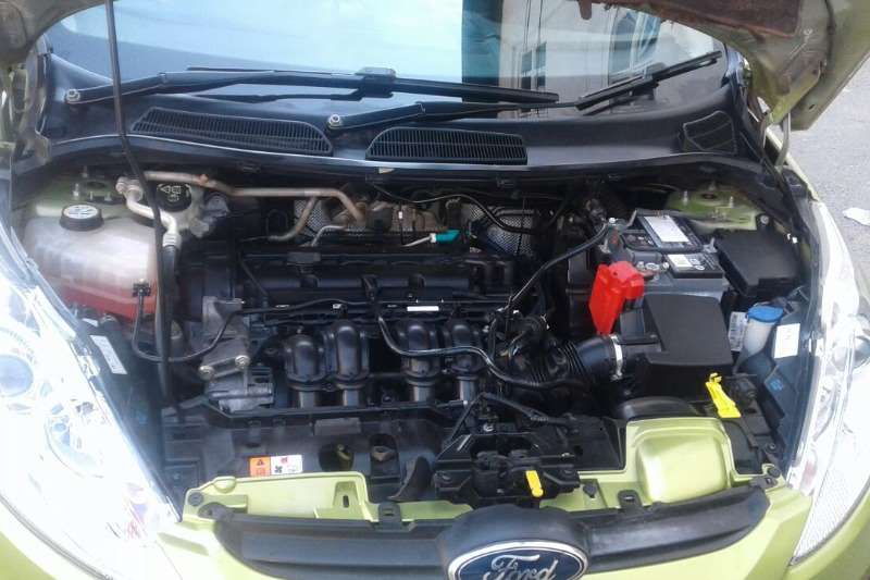2012 Ford Fiesta 1.4 5 door Ambiente