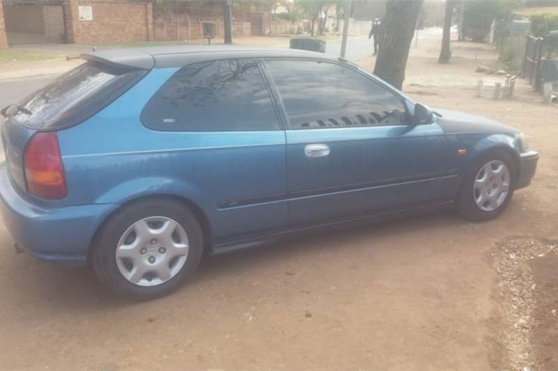 Honda Civic 150i 4 Door 1997