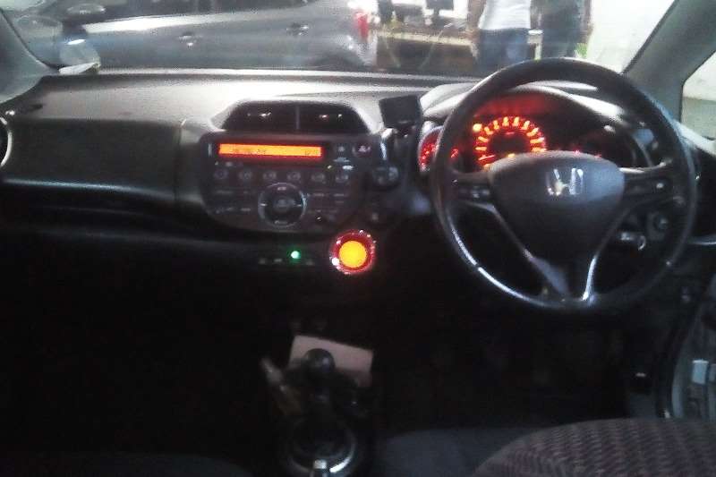 2009 Honda Jazz 15 Dynamic Auto Hatchback Petrol Fwd