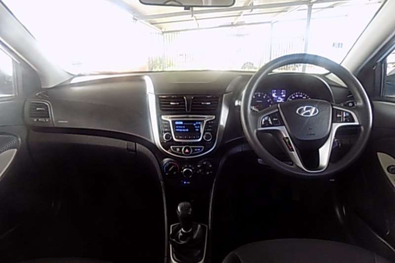 2016 Hyundai Accent Hatch 1 6 Fluid Hatchback Petrol Fwd Hyundai Accent Hatch 1 6 Fluid 2016