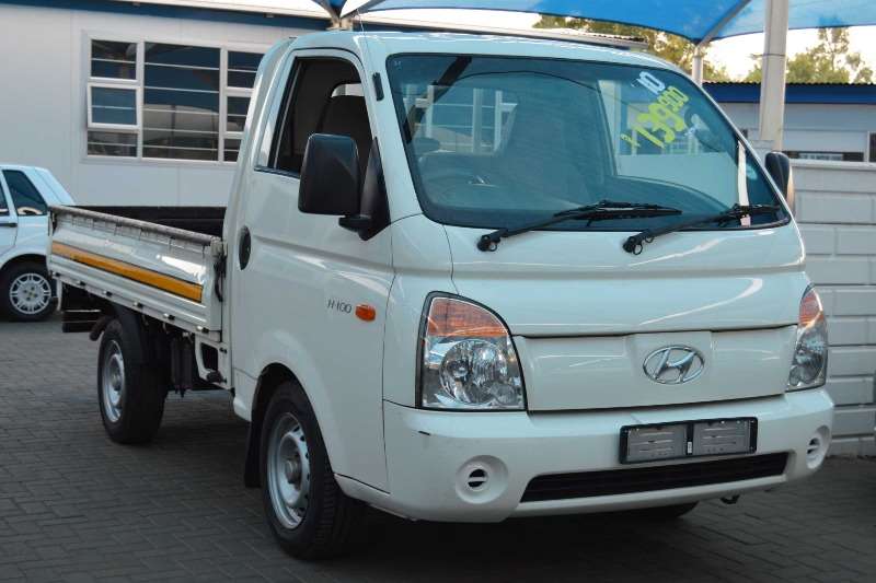 2010 Hyundai H-100 Bakkie 2.6D deck DROP SIDE Cars for sale in Gauteng ...