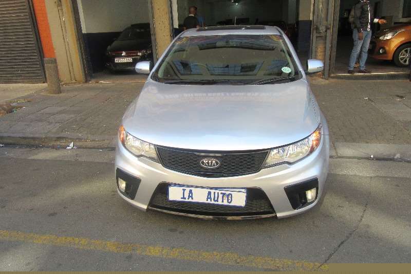 Kia cerato koup 2011