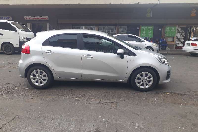 2016 Kia Rio 1 4 5 Door High Spec Hatchback Fwd Cars For In Kia Rio 1 4 5 Door High Spec 2016