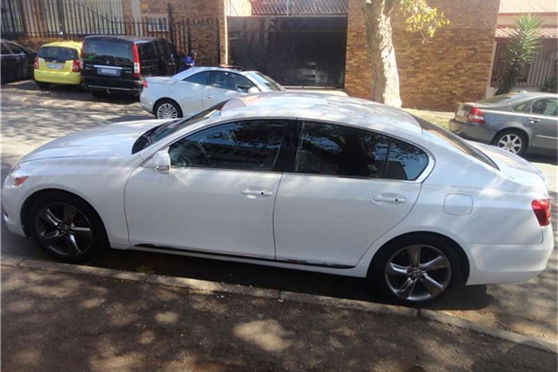 Lexus gs300 2011