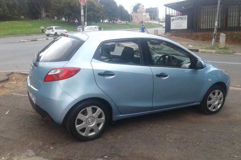 Mazda 2 2009