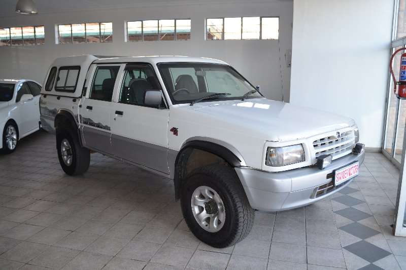 Mazda Drifter Drifter-X 2500TD 4x4 double cab for sale in Gauteng ...