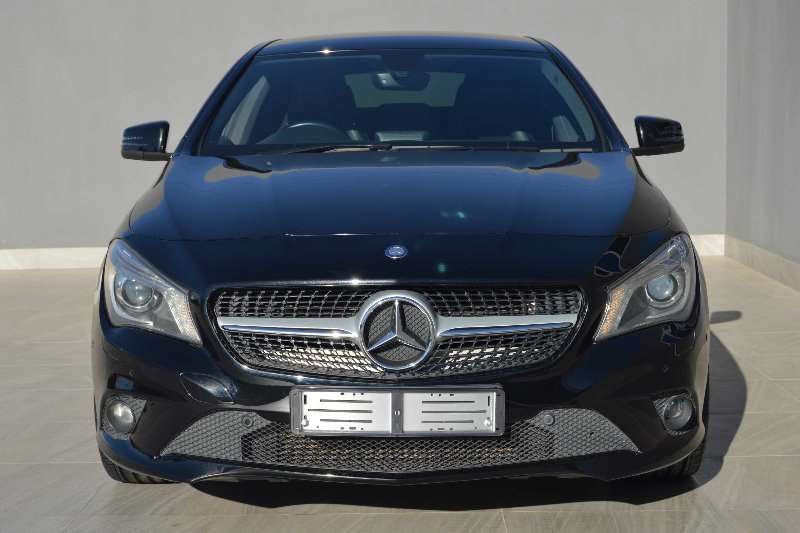 2017 Mercedes Benz Cla 200 Amg Line Auto Sedan Petrol Fwd Mercedes Benz Cla 200 Amg Line Auto 2017