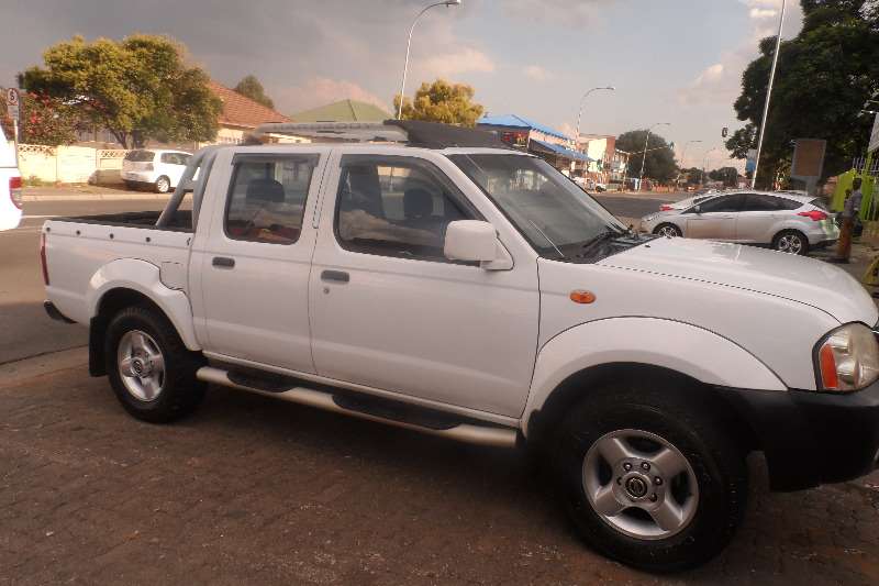 Nissan np300 проходимость