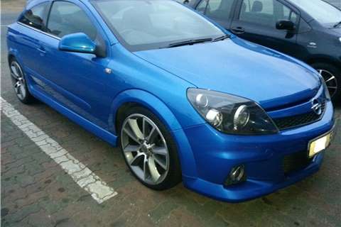 Opel astra 2010 хэтчбек