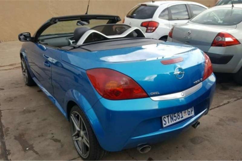 2005 Opel Tigra 2 0 Convertible Cars For In Gauteng R 79 950 Opel Tigra 2 0 Convertible 2005