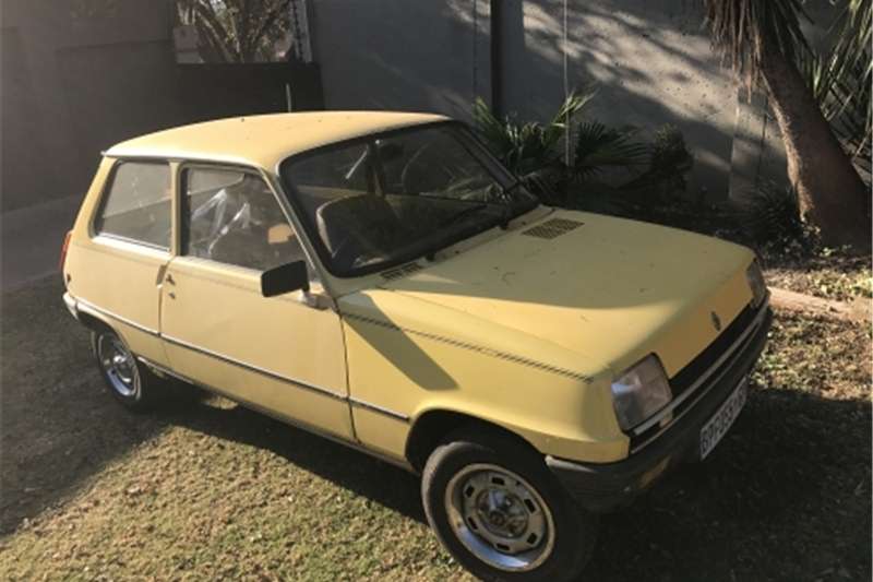 Renault 5 for sale. Cash only Cars for sale in Gauteng R 15 000 on