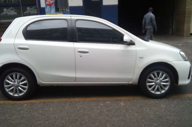 2017 Toyota Etios Hatch 1 5 Sprint Hatchback Petrol Fwd Manual