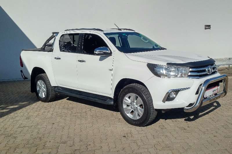 Hilux v6 toyota