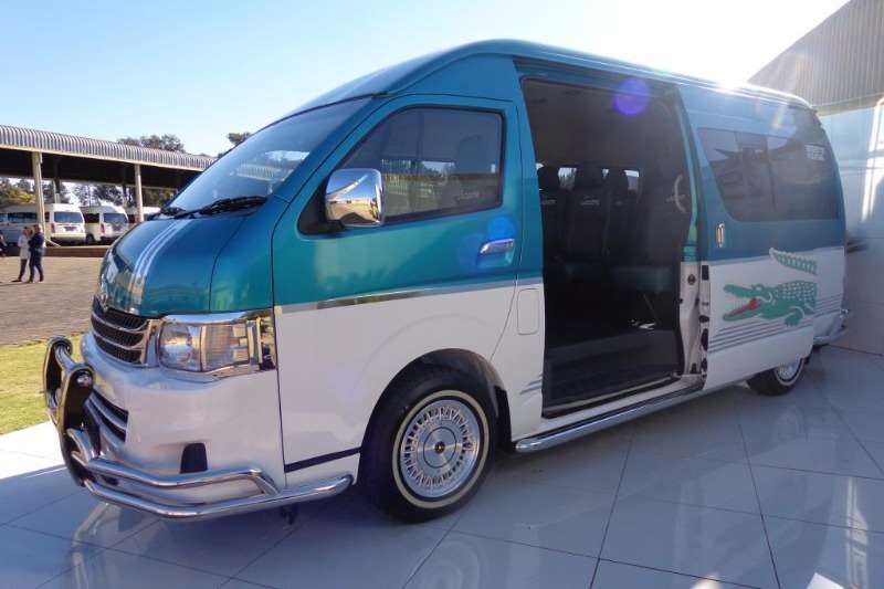 2013 Toyota Quantum 2.5D 4D GL 14 seater bus Multi purpose vehicle ...