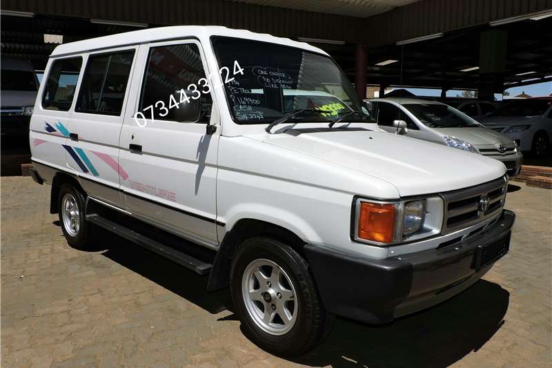 1994 Toyota Venture 2200 GLE 10 Seater Cars for sale in Gauteng R 170