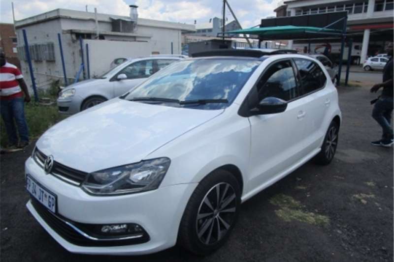 2016 Vw Polo Tsi 1 6 Model White In Color 4 Door 28000km Wit Cars