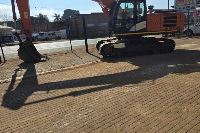   Zaxis 200 