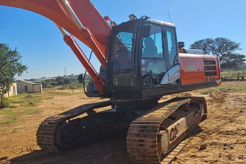   Zaxis 350 LCR