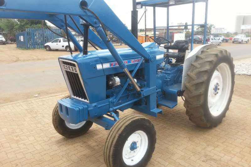 1995 Ford FORD 5000 Two wheel drive tractors Tractors for sale in North