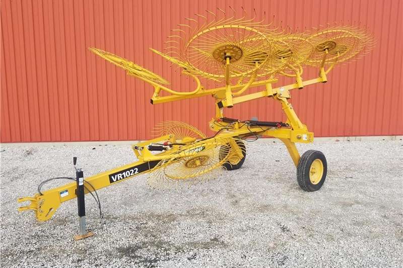 Vermeer VR1022 Rake Rakes Hay and forage Farm Equipment for sale in