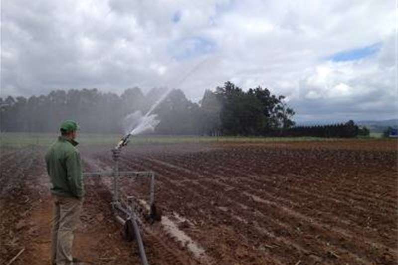 喷灌机和支点农业灌溉设计和安装灌溉