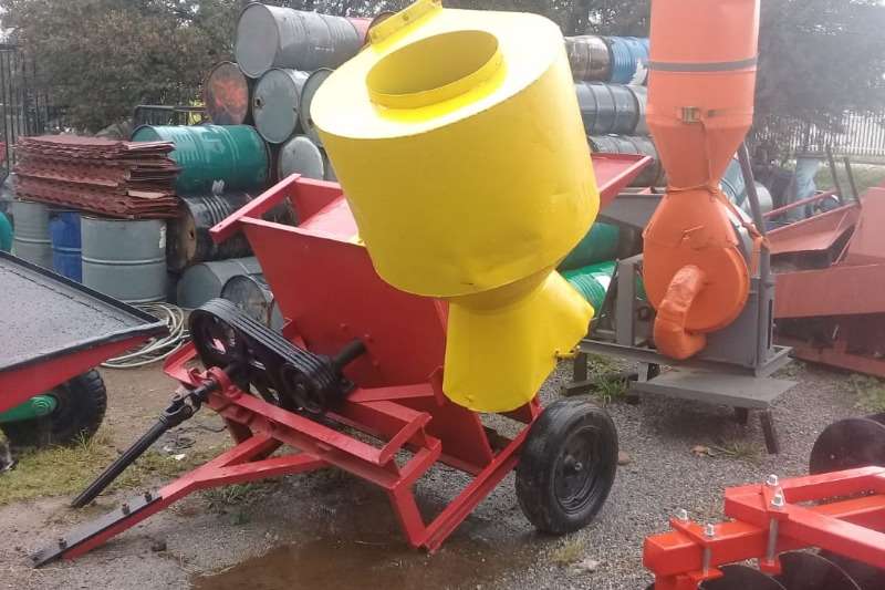 2004 Staalmeester no 36 hamermeul PTO drive hammer mills Hammer mills