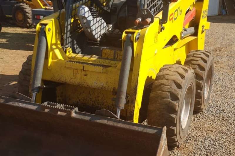 2015 Wacker Neuson 901S Bobcat Skid Steer Farming Skid steers for sale