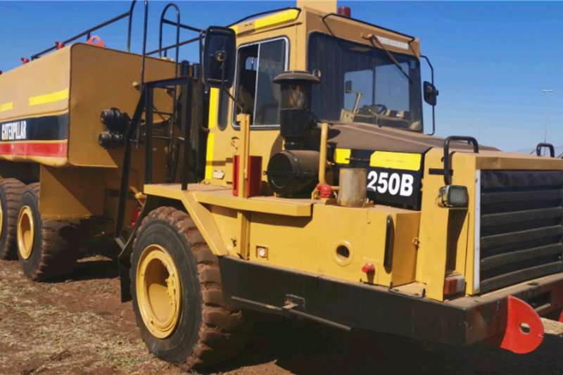   25000 Liter Caterpillar Diesel Truck