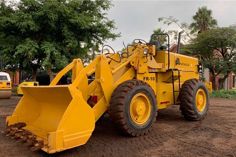   FIAT ALLIS Front End Loader