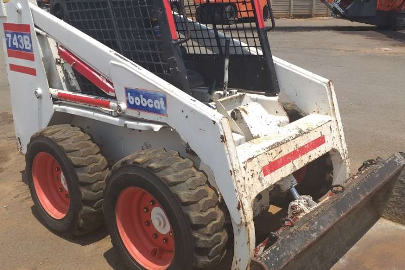 Bobcat Bobcat 743b Skidsteer Skidsteers Machinery For Sale In