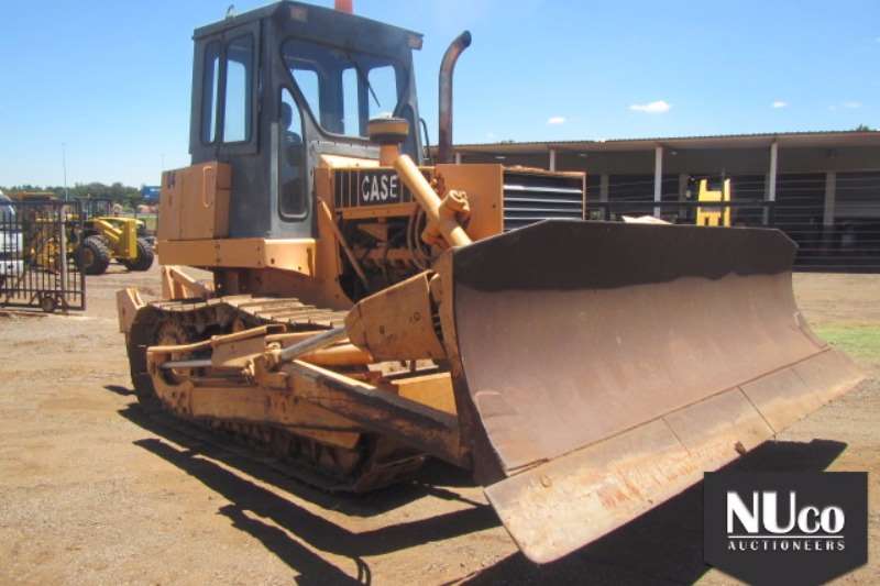 Case CASE 1450B DOZER Dozers Machinery For Sale In Gauteng On Truck ...