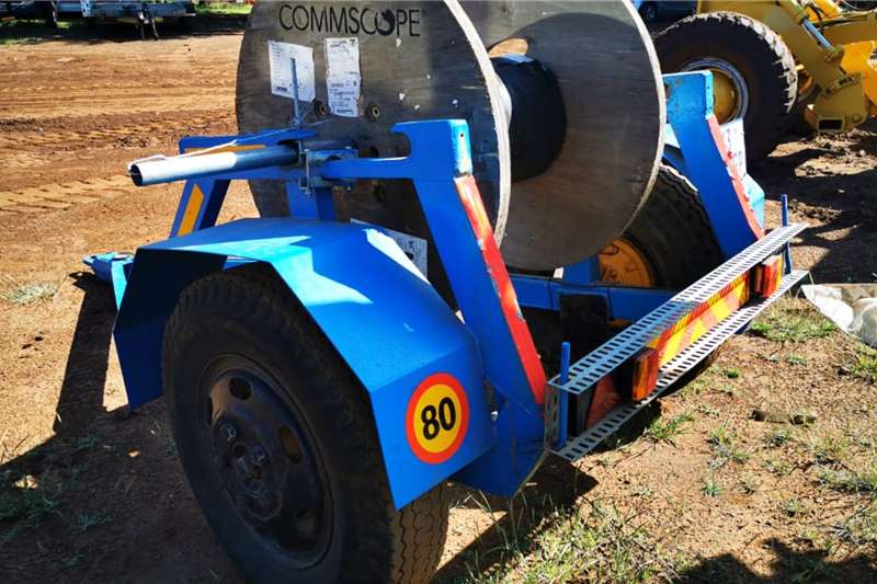   Heavy Duty Fiber/Electric Cable Trailer