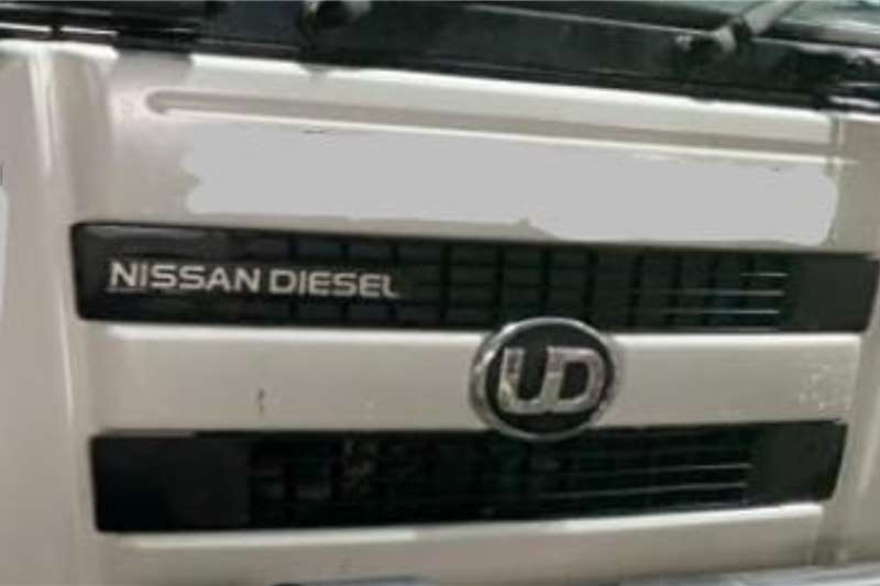   UD
