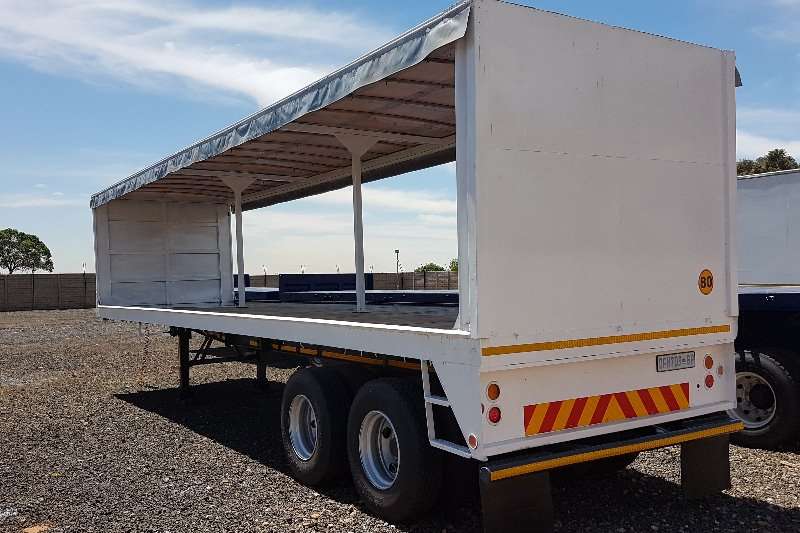 1970 Hendred 11m double axle Tautliner Trailers Trucks for sale in