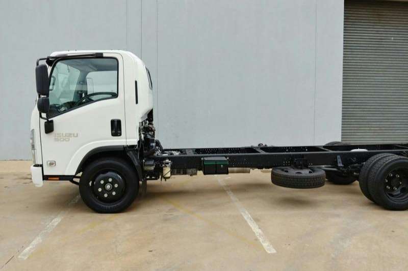 2018 Isuzu NQR 500 Chassis Cab Chassis cab Truck Trucks for sale in