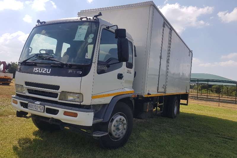 2008 Isuzu 2008 ISUZU FTR 800 VAN BODY Van body Truck for sale in