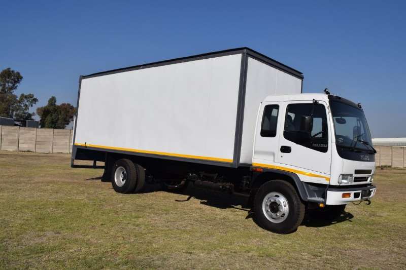 2004 Isuzu FTR 800 with Tail Lift Volume body Truck Trucks for sale in